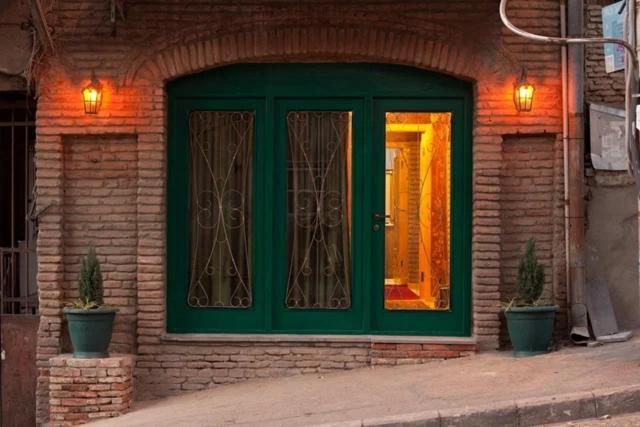 Green Door Tbilisi Buitenkant foto